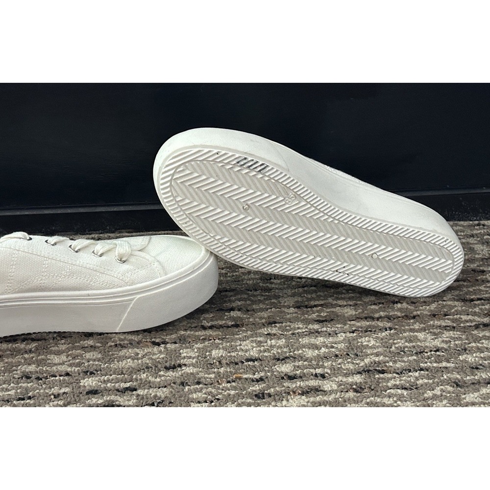 Madden Girl Womens Ebonie Canvas Sneakers White Lace Up Platform Flat Heel 8.5M - Picture 4 of 6